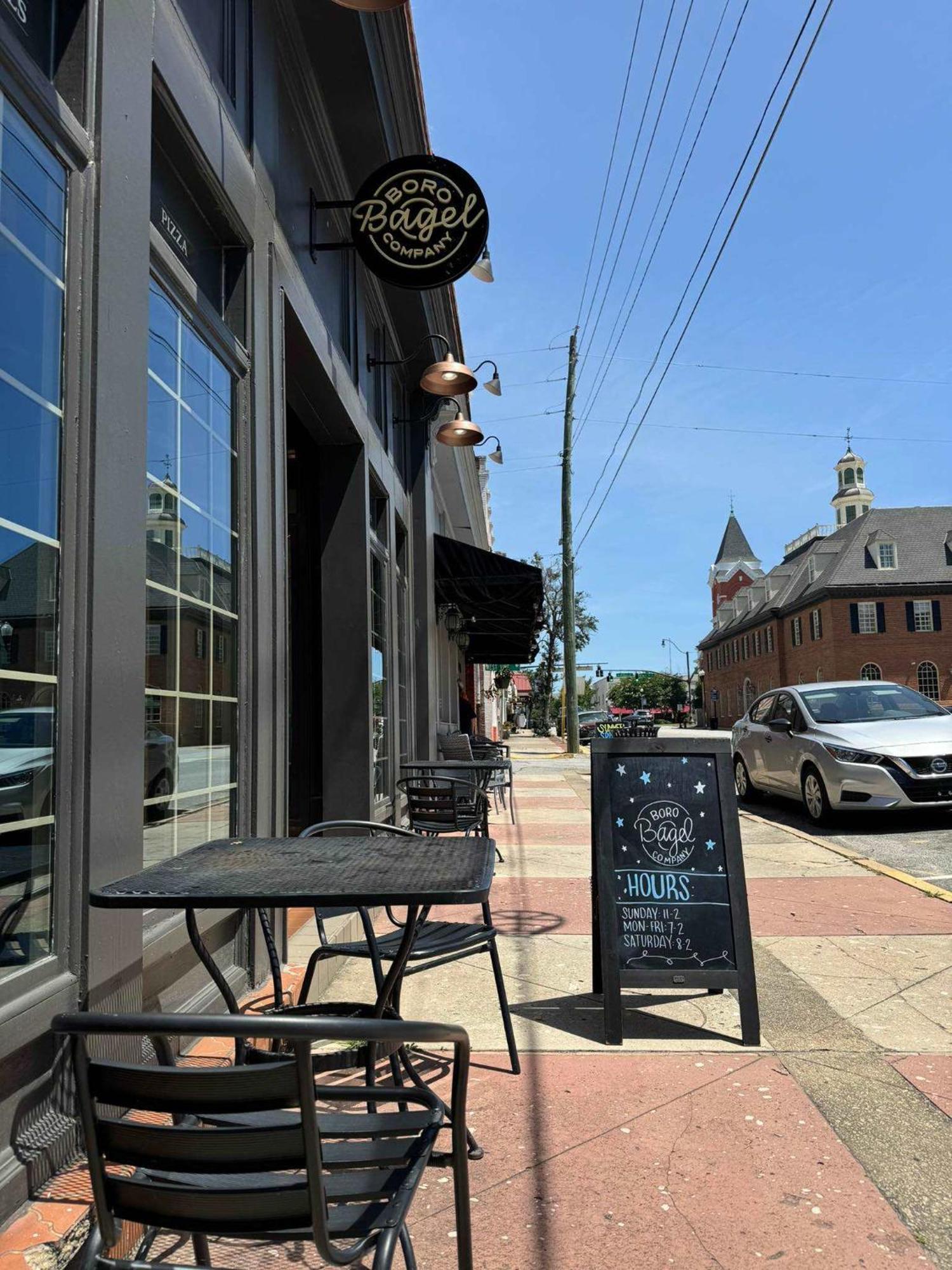 Apartamento Eagle'S Landing Loft-Downtown Above Bull & Barrel Statesboro Exterior foto